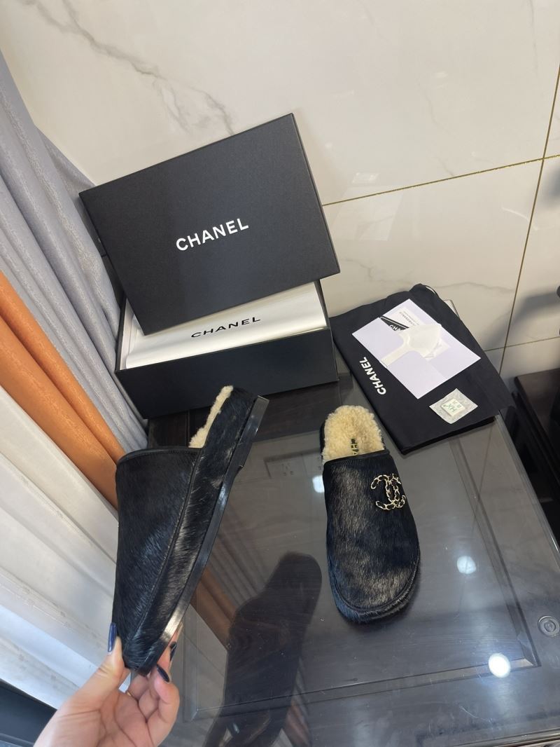 Chanel Slippers